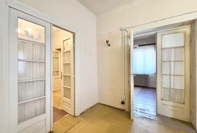 VILA INTERBELICA IN CURS DE RENOVARE COMPUSA DIN DOUA APARTAMENTE - PARCUL CAROL - 4