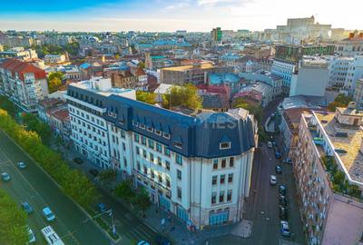 Comision 0! Spatii birouri la 3 min de metrou Universitate - intre 295 si 741mp - 3