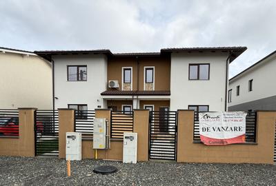Duplex cu 4 camere în Moșnița Nouă
