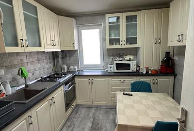 Apartament cu 4 camere semidecomandate, Marasesti - 4