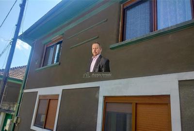 Resita Casa Zona Gradina Zoologica - 1