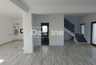 Comision 0%, Miroslava - casa parter + etaj + pod - 10
