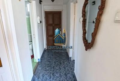 Două case în curte comună, 6 camere + 385 teren - zona semicentrală - 5