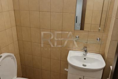 3 camere Titan, centrală, inst. schimb.,parcare, et. 1, an 1984, 67 mp - 8