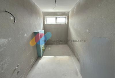 Casă individuala, 258 Mp + teren 446 mp, priveliste spre oras, Dâmbul Rotund - 9