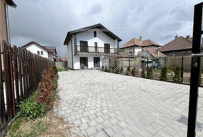 Casa de vanzare in Sibiu - noua, individuala, teren 335 mp - zona buna - 7
