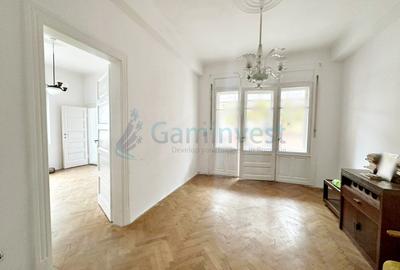 Doua case independente,singur in curte, central, Oradea - 1