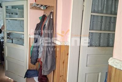 Teren situat în intravilan ul comunei Brazi, 1257 mp, construcție demolabila - 16