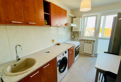 Apartament cu 2 camere mobilat si utilat de inchiriat in zona Parfumul Teilor - 4