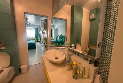 Apartament 4 camere - tip Penthouse - Zona 1 Mai - 17