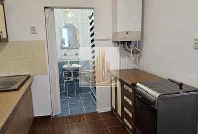 Apartament cu 2 camere de vânzare  la casa in curte comuna - 6