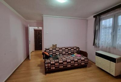 Apartament 2 camere caramida etaj 2 la 33000 Euro