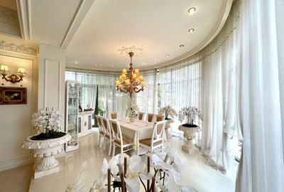Impressive Villa *1500 SQM usable* 2613 SQM land / Open to the lake - 9