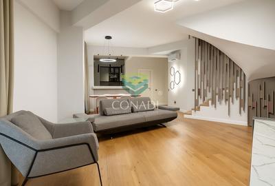 Apartament cu 5 camere decomandat în Aviației