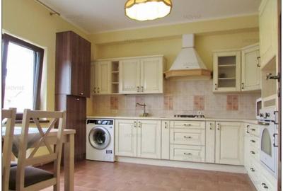 Apartament 3 Camere Inchiriere - Zona Centrala - 1