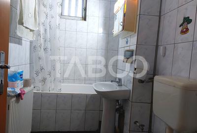 Apartament 57 mp 2 camere decomandate balcon PRET AVANTAJOS Cisnadie - 11