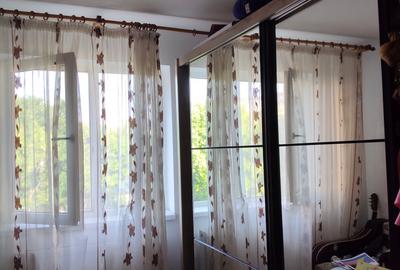 PACURARI , apartament cu 3 camere semidecomnadat , 52 mp ,108000 euro - 8