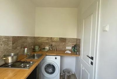 Berceni - str. Turnu Magurele garsoniera etaj 7/9, bloc reabilitat, 2 lifturi - 1