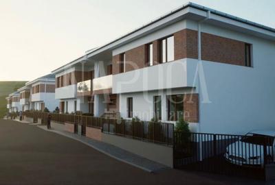 Duplex cu 4 camere în Florești