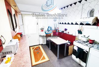 Apartament 5 camere, P+1, zona centrala Piatra Neamt - 5