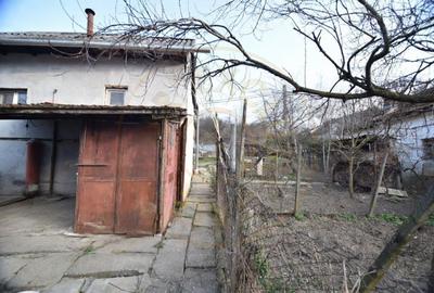 Casa+teren 742mp in Stefanesti, Arges. - 9