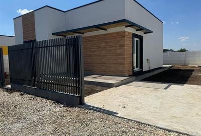 Casă individuală cu 4 camere în Berceni