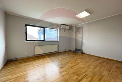 Clădire Corporate Premium de inchiriat, Calea Dumbravii - 9