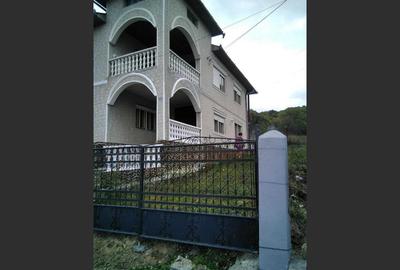 Casă de vânzare, Năsaud - 1