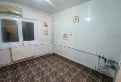 Brancoveanu-strada Pomarla-apartament 3 camere cu centrala - 5