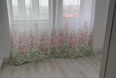 Inchiriez apartament complet renovat - 1