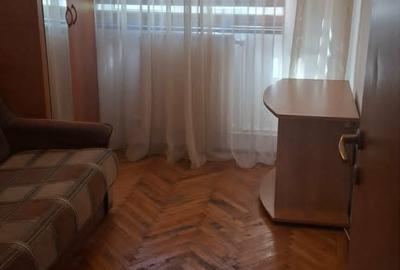 Apartament 3 camere , Et 1, Centala pe gaze, Balcon 48mp - 6