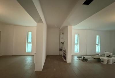Spatiu Comercial , parter bloc nou construit , zona Nerva Traian - 11