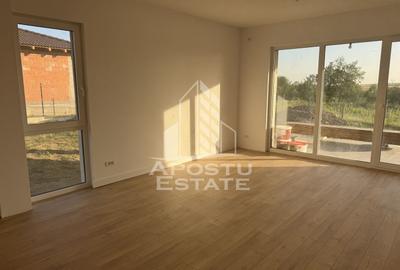 Casă individuală cu 3 camere în Petrovaselo