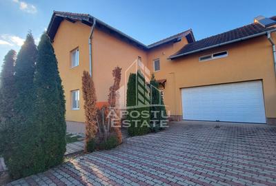 Casă individuală cu 7 camere în Dumbrăvița