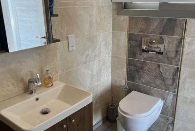 Bungalow cu 6 camere, finalizat în 2019,complet mobilat + electrocasnice incluse - 9