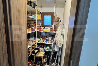 Apartament 3 camere, boxa, pod, zona centrala - Horea - 9