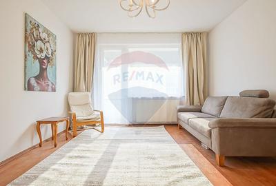 Apartament cu 2 camere semidecomandat, mobilat în Central