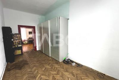 Apartament de vanzare cu 4 camere 2 bai 109 mp Centrul Istoric Sibiu - 3