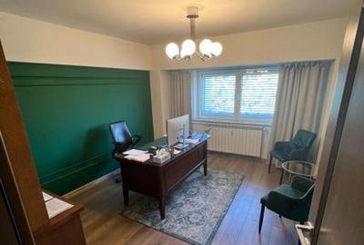 Centrul Civic | Spatiu Birouri | 4 Camere | Semidec | 2 Bai - 1