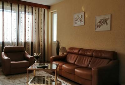 OCAZIE! Apt.3 cam., ultracentral, 80mpu, et.2/4, cu garaj de 20mp, PET FRIENDLY! - 2