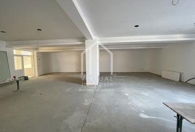 Spatiu comercial cu 8 camere, 5 bai, terasa - zona Centrala - 16