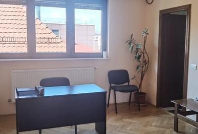 Cașin, Apartament 5 camere, renovat recent, birouri - 21