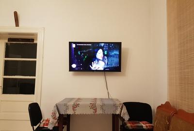 Casă cu 2 camere în Periferie