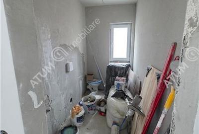 Casa individuala cu 4 camere si curte libera de 330 mp in Selimbar - 18