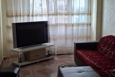Apartament 3 camere etajul  9/10 total mobilat si utilat, cu CT. - 2