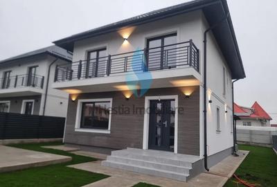 Casă cu 4 camere în Popas Păcurari