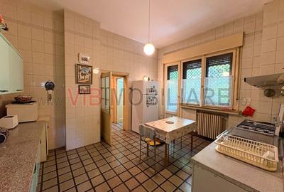 UNIRII-MIRCEA VODA, apartament in vila interbelica, 6 camere, 190 mp - 11