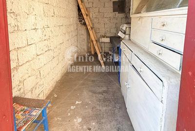 | Casa 2 camere | Curte: 134 mp + Garaj | Strada Cezar | - 10