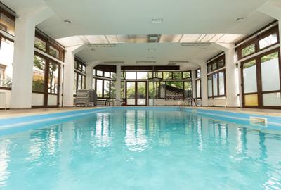 Vila cu PISCINA acoperită, zona centrala în Periș - 52