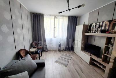 Garsonieră Micro 19, renovata si mobilată, balcon, etaj 1 - 1